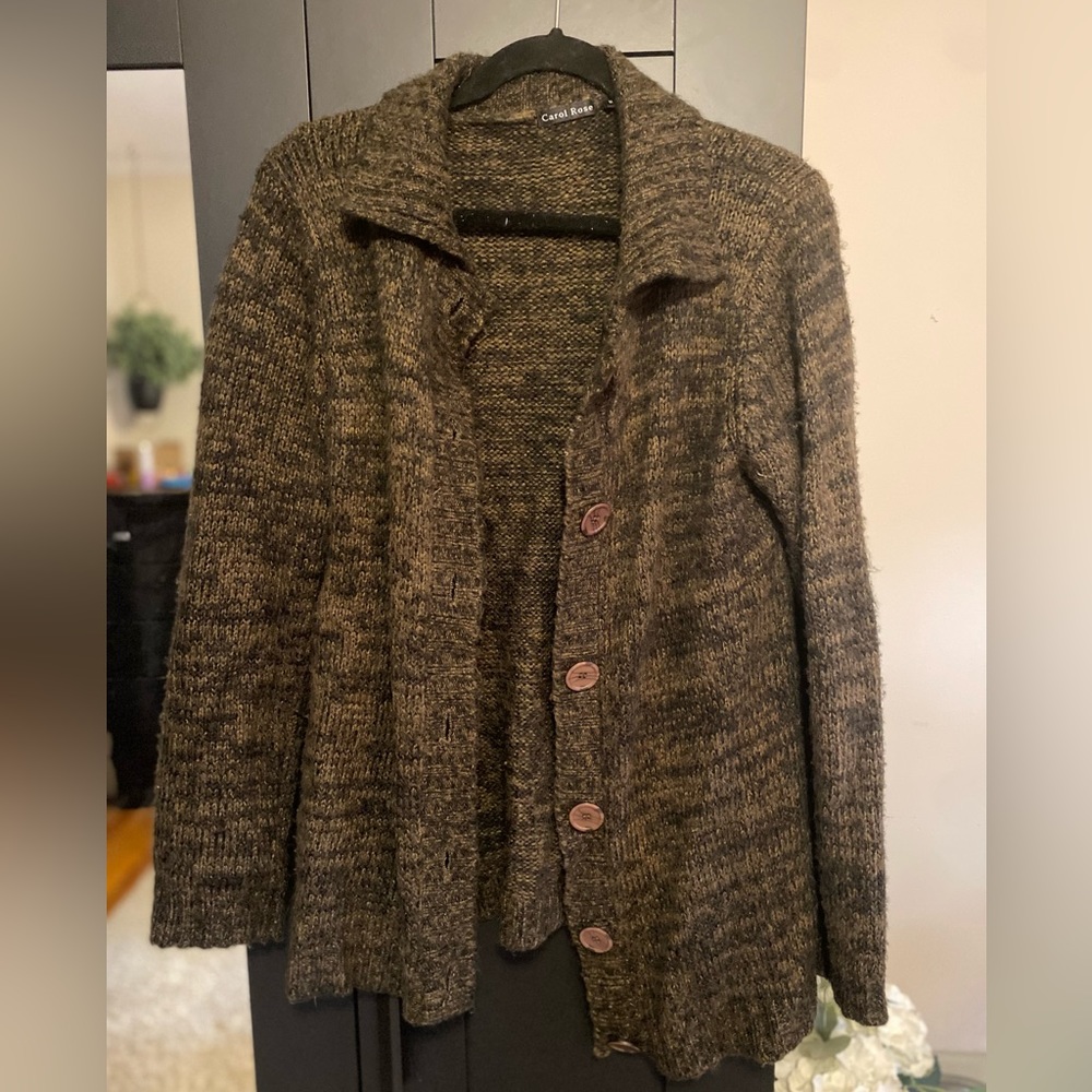 Sweater/cardigan